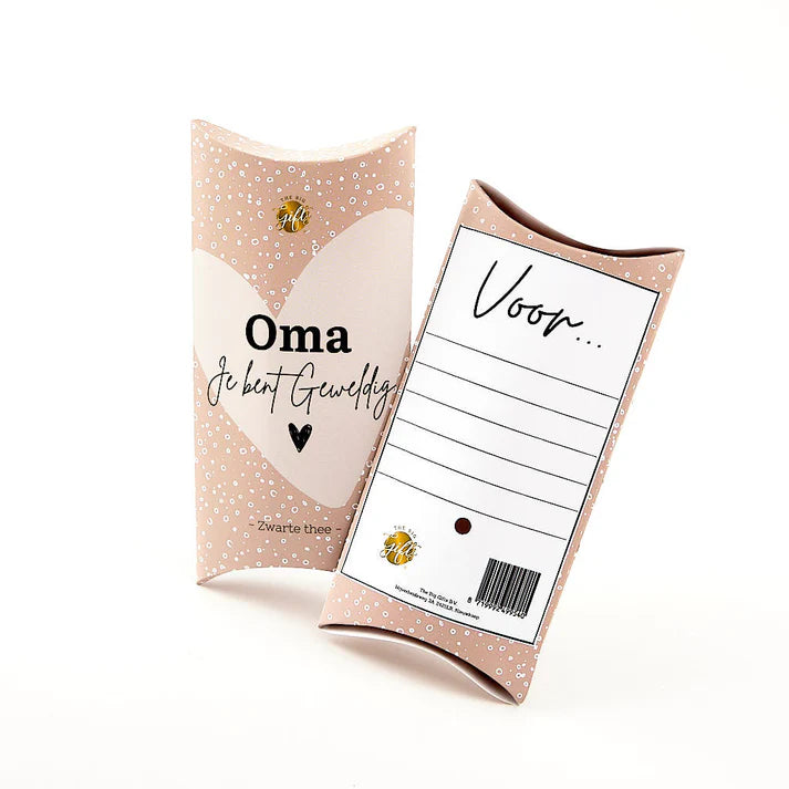 Cadeaudoosje Oma Je Bent Geweldig met zwarte thee en roze hartjesprint - Liefs en Lintjes