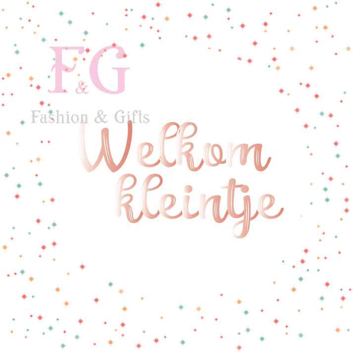 Vierkant cadeaukaartje met kleurrijke sterretjes en koperfolie tekst Welkom kleintje, verkrijgbaar bij Liefs en Lintjes.