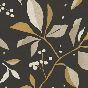 Duurzaam cadeaupapier van grasspaper met herfstbladeren in zand- en geeltinten op donkerbruine achtergrond – 50 cm breed, 3 meter lang.