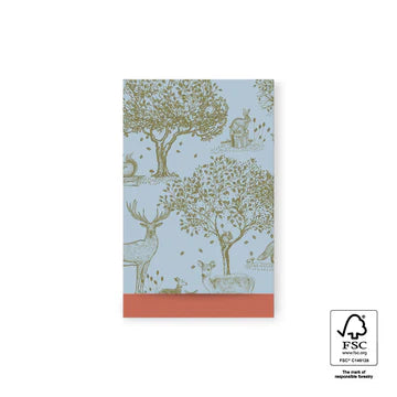 Cadeauzakje maat M (12x19 cm) met Forest Animals print van dieren en bomen in blauw en oranje-cognac – Liefs en Lintjes