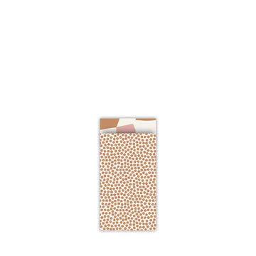 Cadeauzakje maat S (7x13 cm) met Cozy Cubes patroon in naturel kleur – Liefs en Lintjes