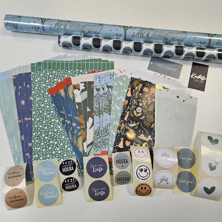 Inpakvoordeelset Cool met inpakpapier en stickers in frisse koele kleuren – Liefs en Lintjes