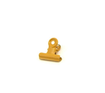 Caramelkleurige office clip van metaal – 31 mm decoratieclip – Liefs en Lintjes