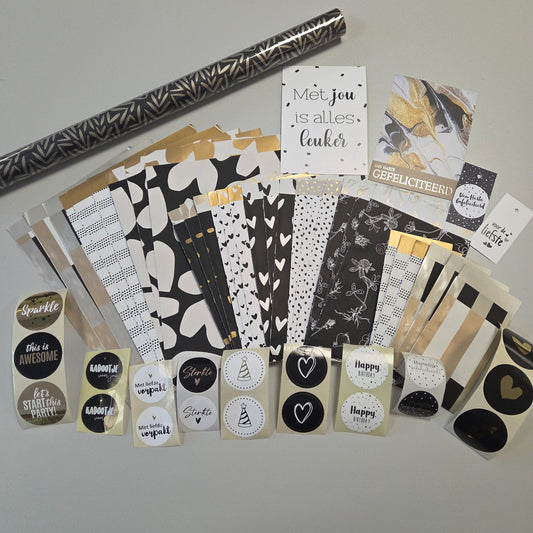 Packing value set – Black &amp; White