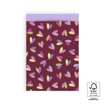 Cadeauzakje maat L (17x25 cm) met Duo Hearts patroon op bietenrood achtergrond – Liefs en Lintjes