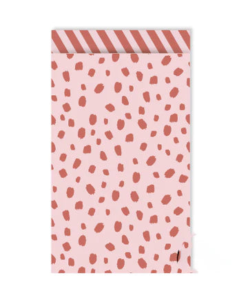 Cadeauzakje maat M (12x19 cm) met 101 Dots patroon in oudroze met roestbruine stippen – Liefs en Lintjes