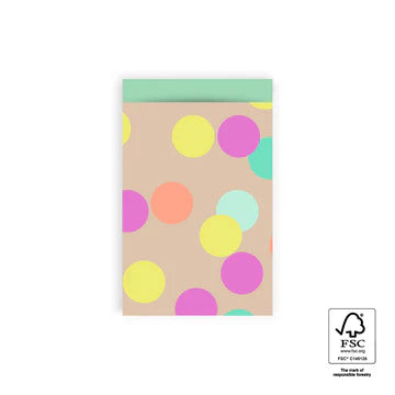 Cadeauzakje maat M (12x19 cm) met Big Confetti patroon in nude met mintgroen en andere felle kleuren – Liefs en Lintjes