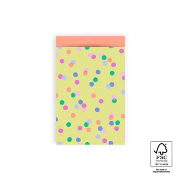 Cadeauzakje maat M (12x19 cm) met kleurrijk Confetti Dots patroon op een gele achtergrond – Liefs en Lintjes