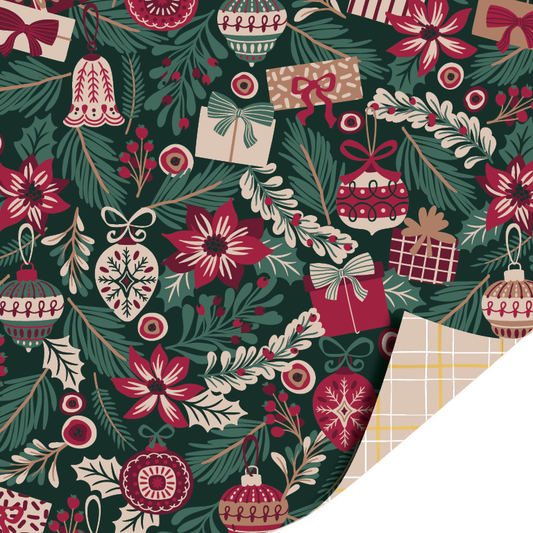 Classic Christmas Green cadeaupapier met traditionele kerstprint en beige/goud ruitjes binnenzijde – Liefs en Lintjes