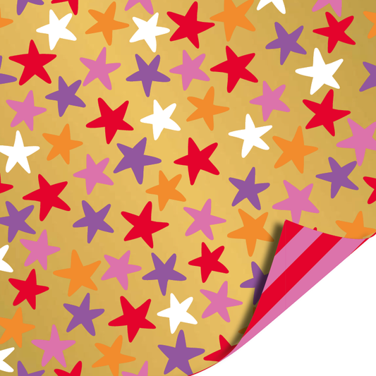 Festive Stars cadeaupapier met kleurrijke sterren op gouden achtergrond en rood/roze binnenzijde – Liefs en Lintjes